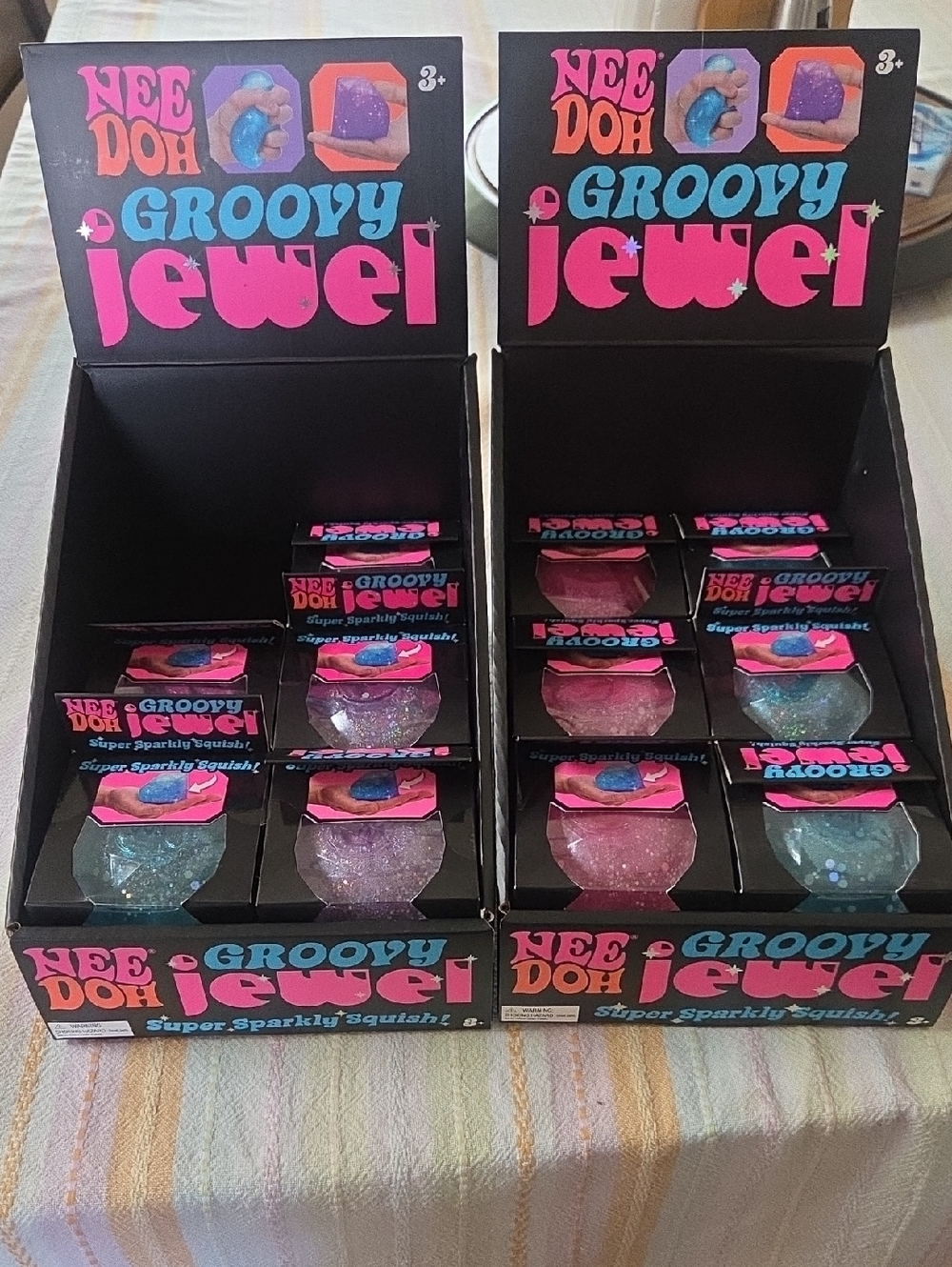 *BRAND NEW* Groovy Jewel Sparkling Squishy Ring - Pink & Blue